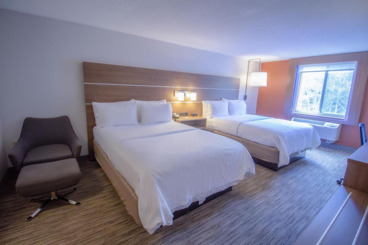 Holiday Inn Express & Suites - Lincoln East - White Mountains, An Ihg Hotel Exteriör bild
