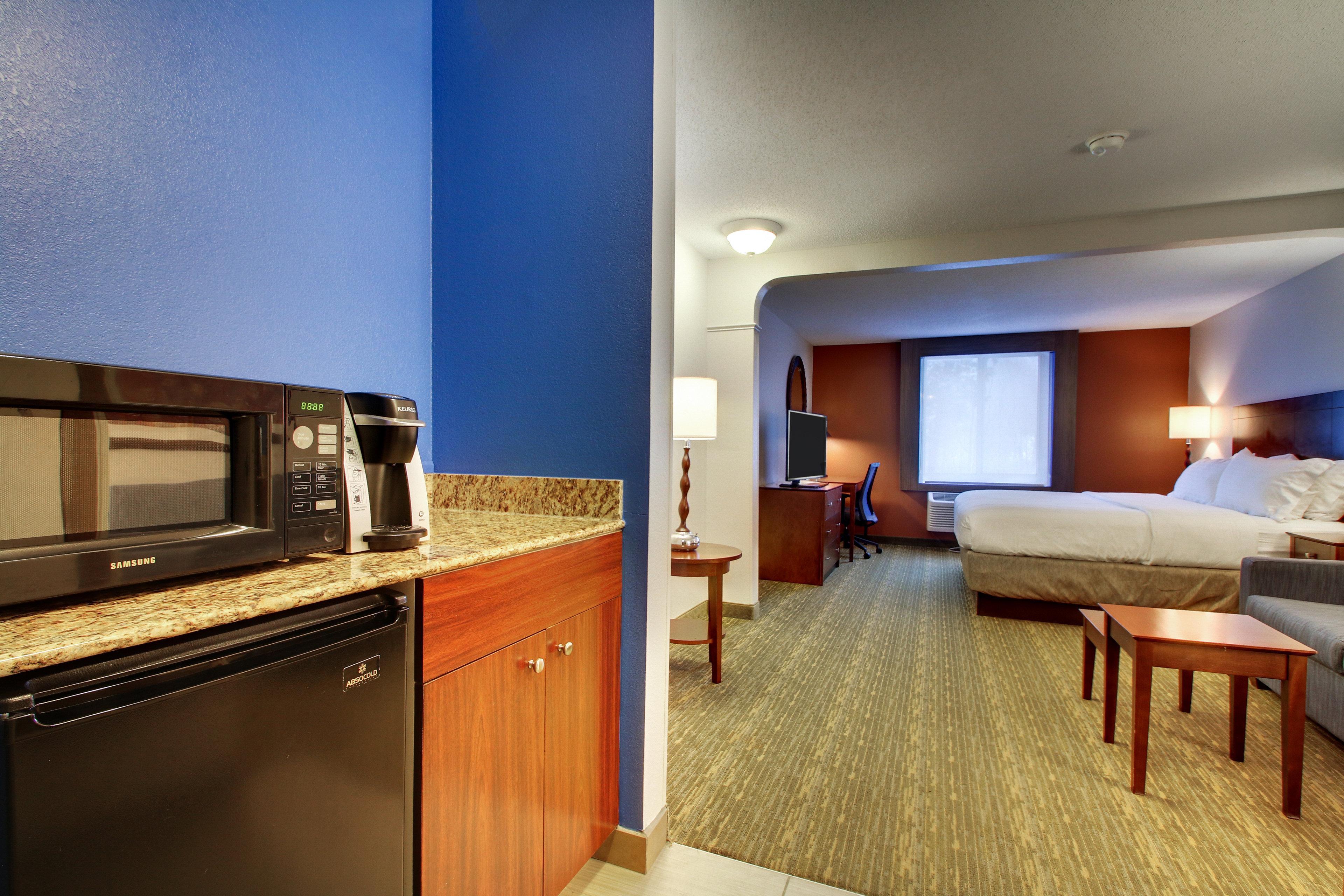 Holiday Inn Express & Suites - Lincoln East - White Mountains By Ihg Exteriör bild