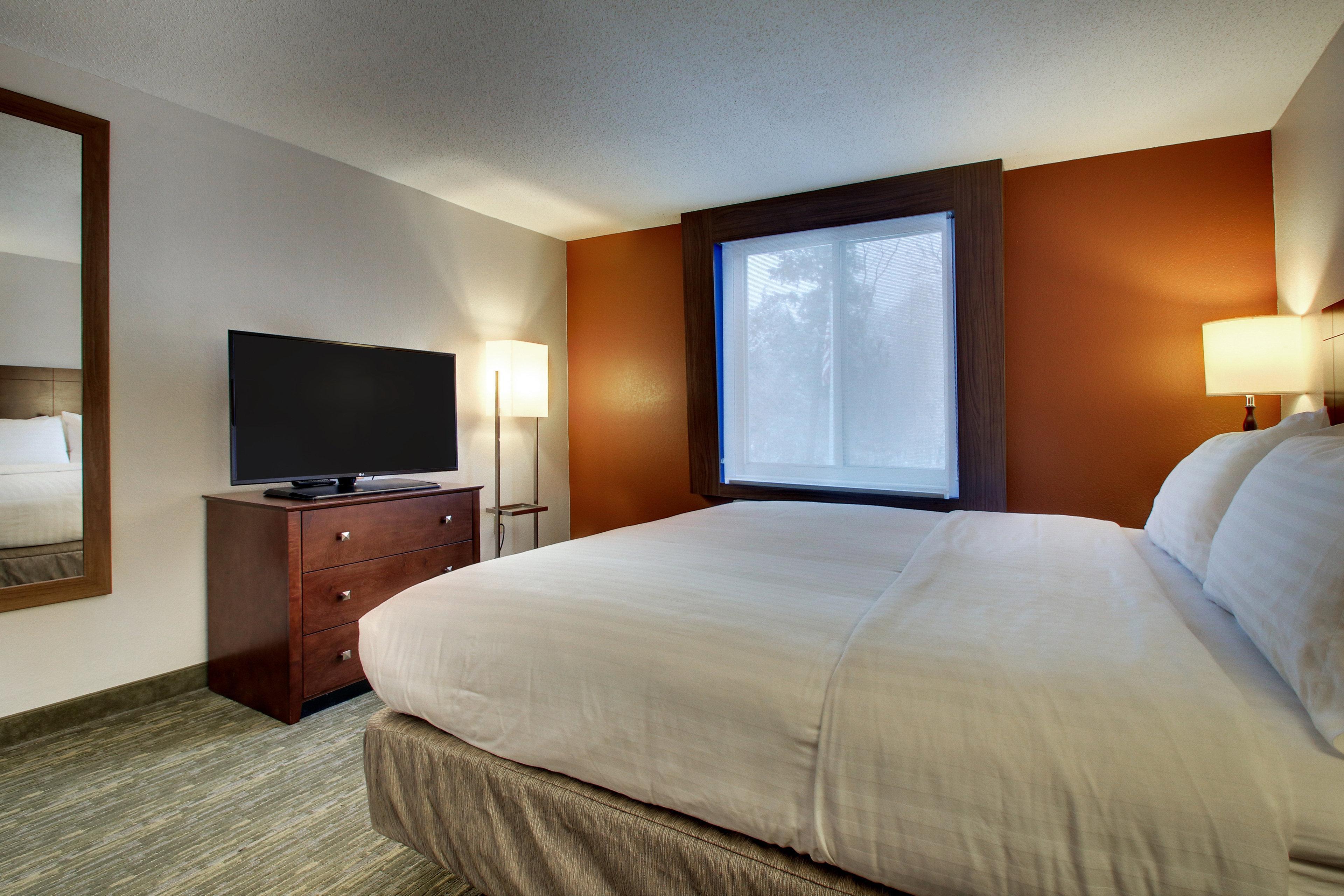 Holiday Inn Express & Suites - Lincoln East - White Mountains By Ihg Exteriör bild