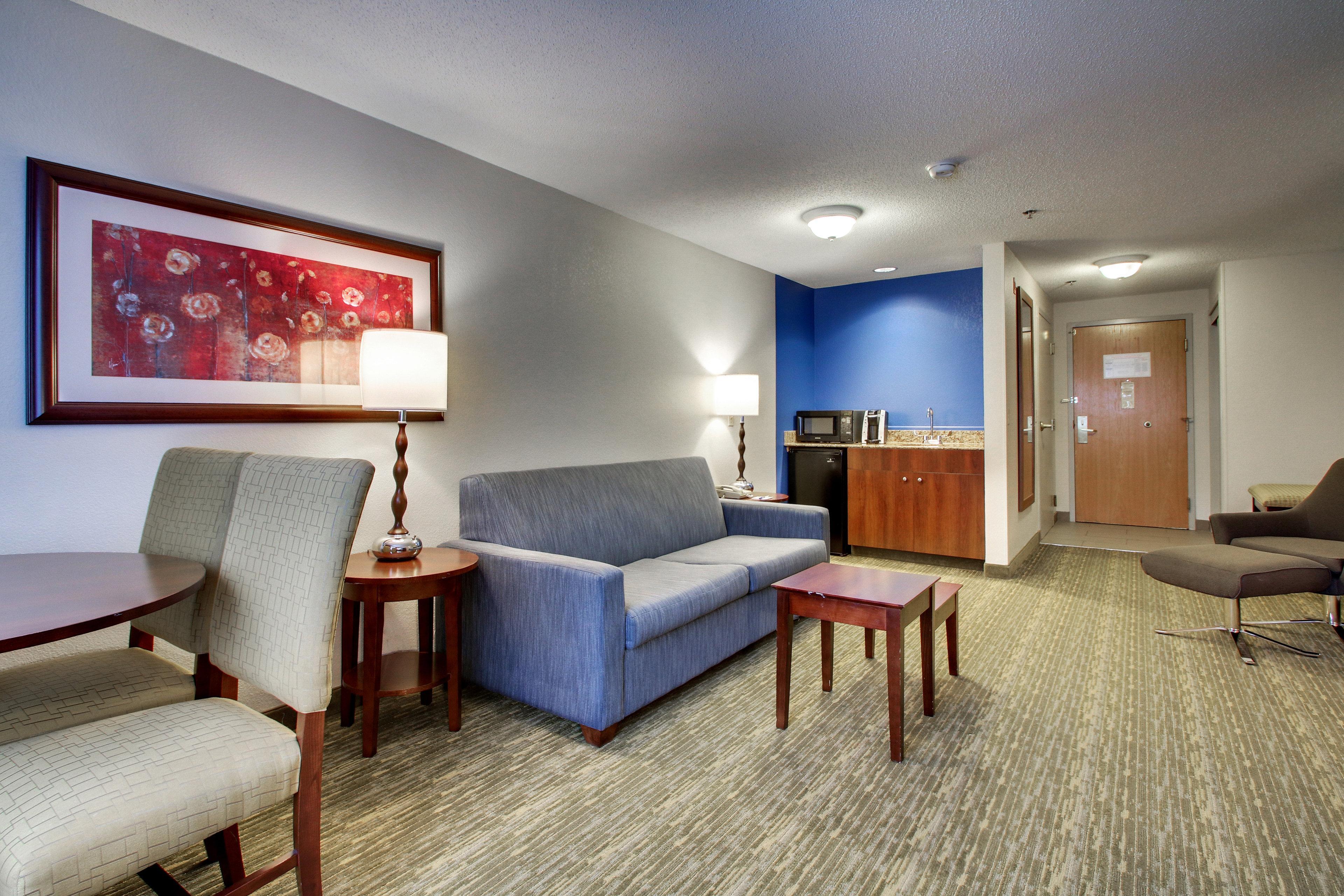 Holiday Inn Express & Suites - Lincoln East - White Mountains By Ihg Exteriör bild