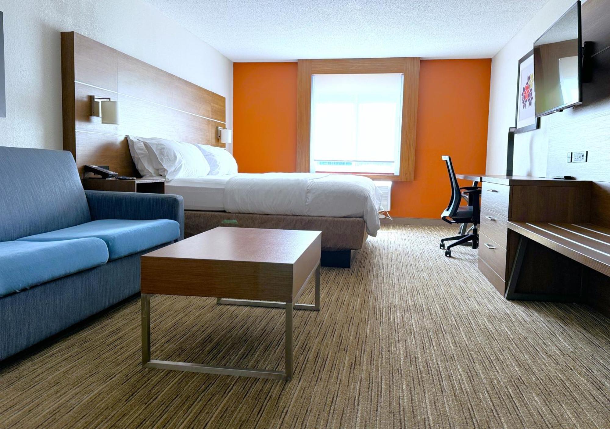 Holiday Inn Express & Suites - Lincoln East - White Mountains By Ihg Exteriör bild