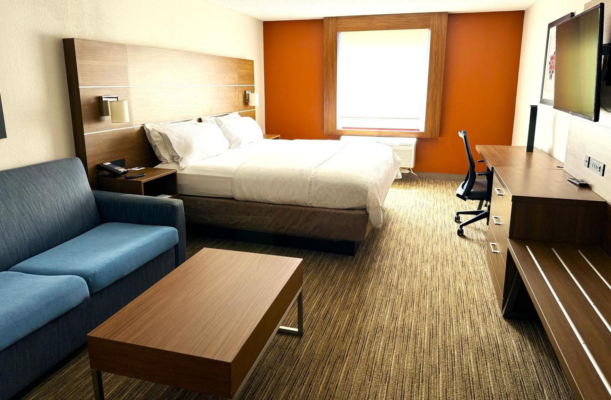 Holiday Inn Express & Suites - Lincoln East - White Mountains By Ihg Exteriör bild